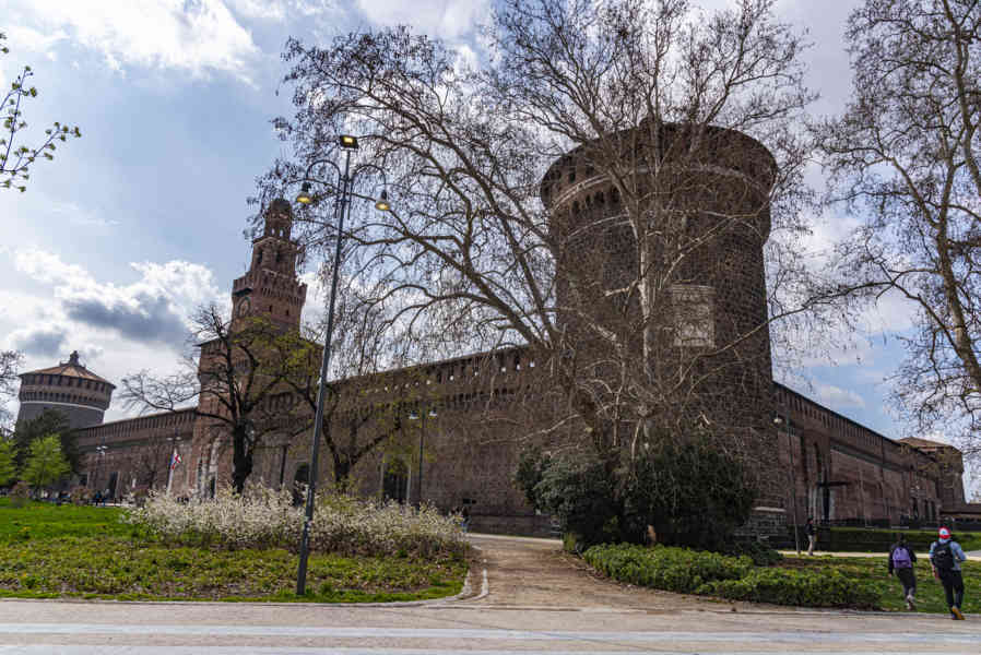 Italia - Milán 105 - castillo Sforzesco de Milán